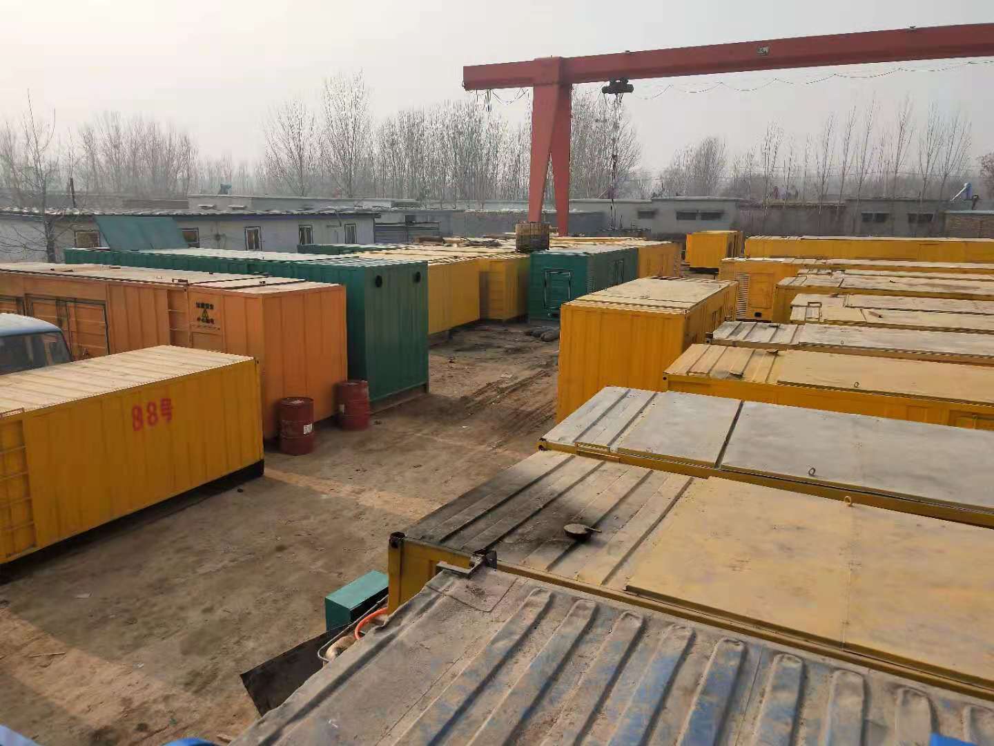 彭泽租赁发电机-灰尘、风沙对柴油发电机组造成哪些不良影响？