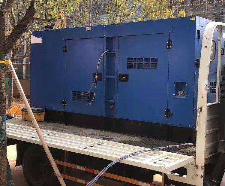 彭泽柴油发电机组空气滤清器多久更换一次？